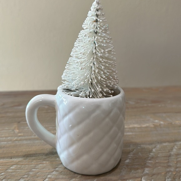 Reindeer Mug with Christmas Tree - Picture 3 of 8
